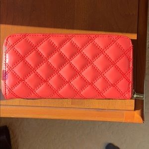 Adorable Anne Klein Wallet!